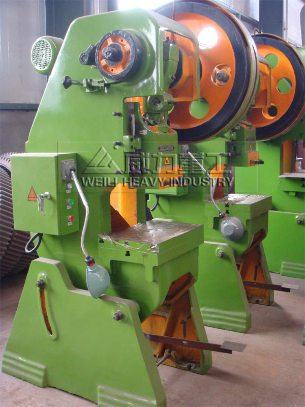 16吨冲床图片 16吨冲床图片